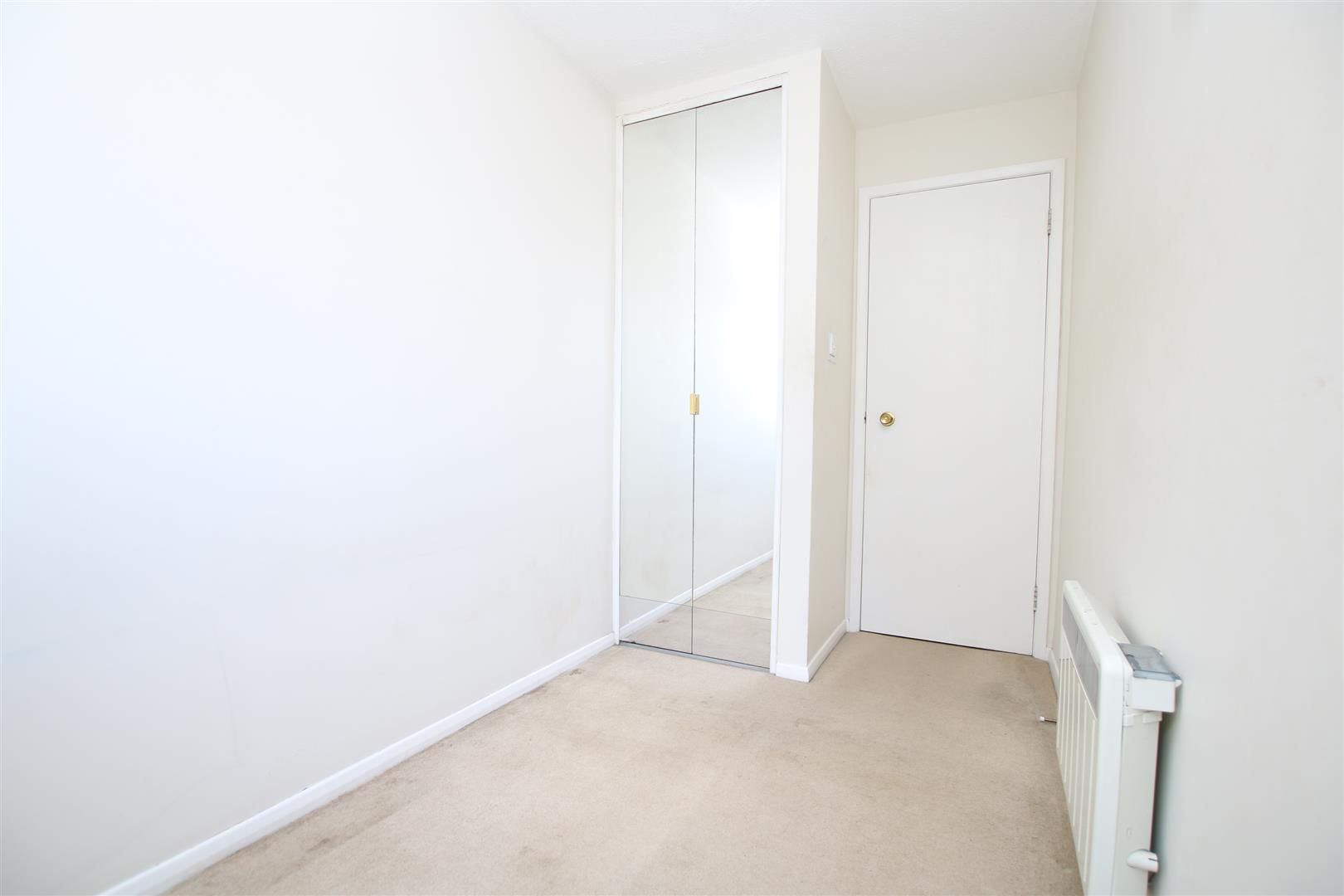 Newbridge Close, Broadbridge Heath, Horsham